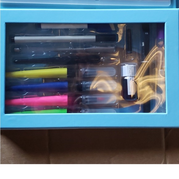 NEW Creative Lettering Set for Young Artists, Art Drawing Calligraphy Homeschool - Picture 5 of 5